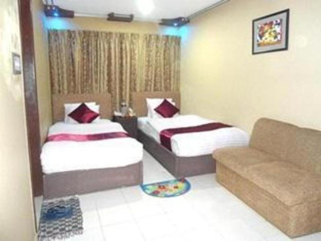 Grand Dhaka Hotel Exterior photo