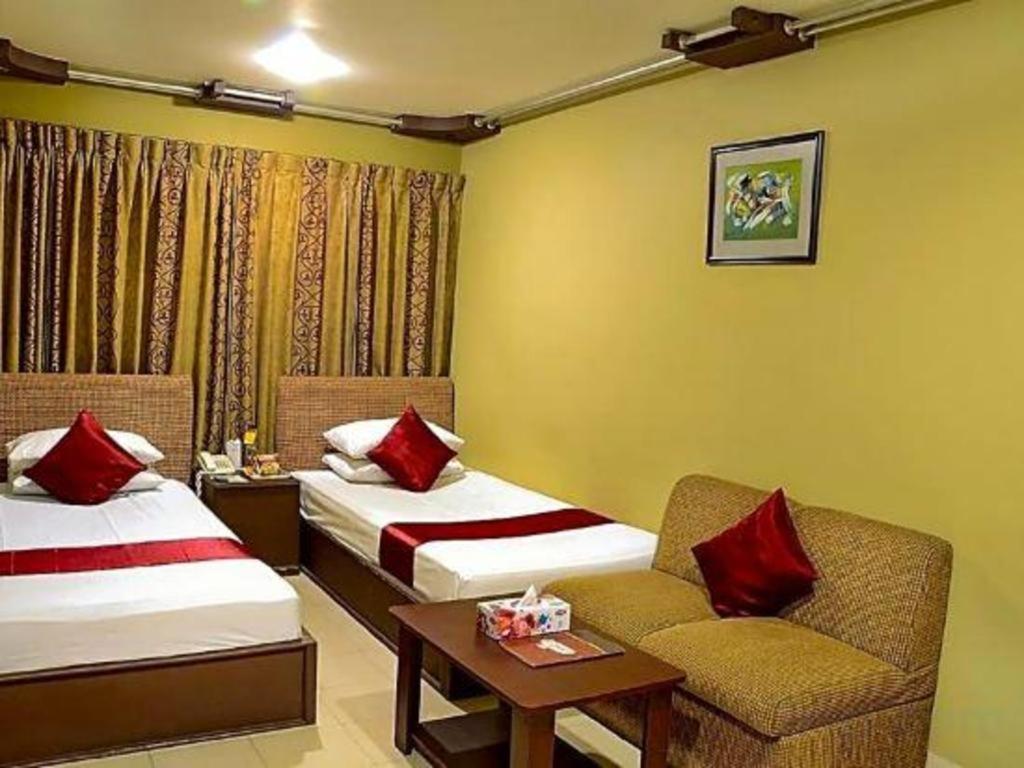Grand Dhaka Hotel Exterior photo